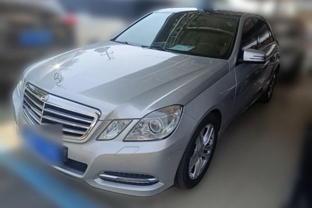 Used Mercedes-Benz E-Class 2010 E 300 L Fashion Model