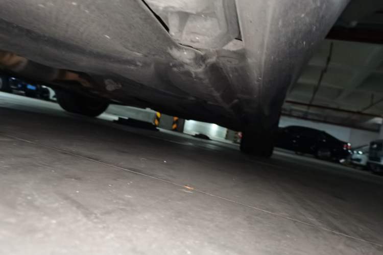 Used Mercedes-Benz E-Class 2010 E 260 CGI Fashion Model Chassis Front Left