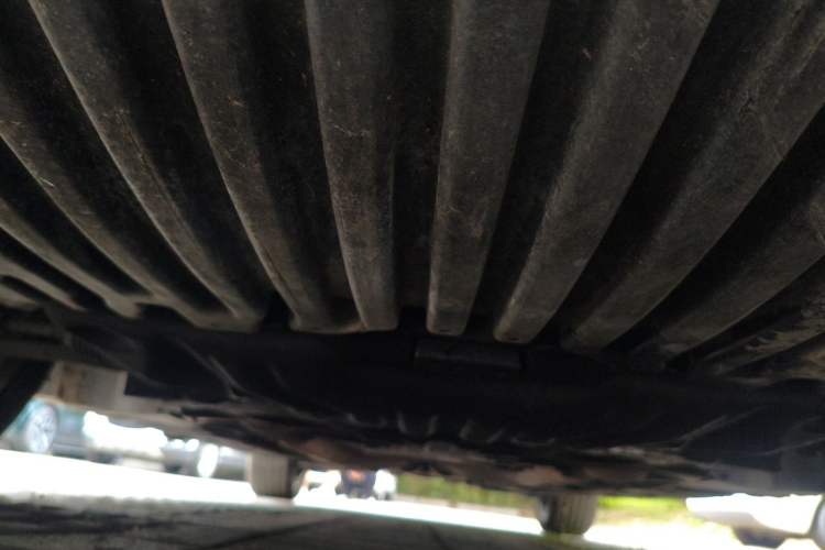 Used Mercedes-Benz E-Class 2010 E 300 L Fashion Model Chassis Front