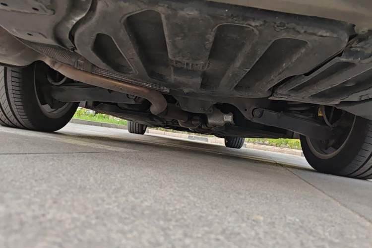 Used Mercedes-Benz E-Class 2010 E 200 CGI Elegant Model Chassis Rear
