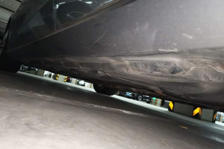 Used Mercedes-Benz E-Class 2010 E 260 CGI Fashion Model Chassis Rear Left