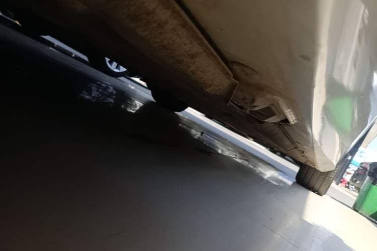 Used Mercedes-Benz E-Class 2010 E 300 L Fashion Model Chassis Rear Right