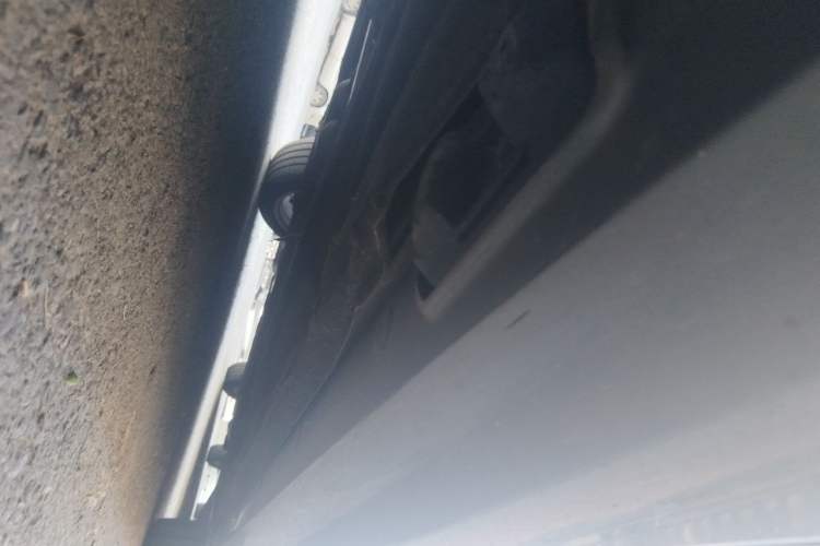 Used Mercedes-Benz E-Class 2010 E 300 Fashion Luxury Edition Chassis Rear Right