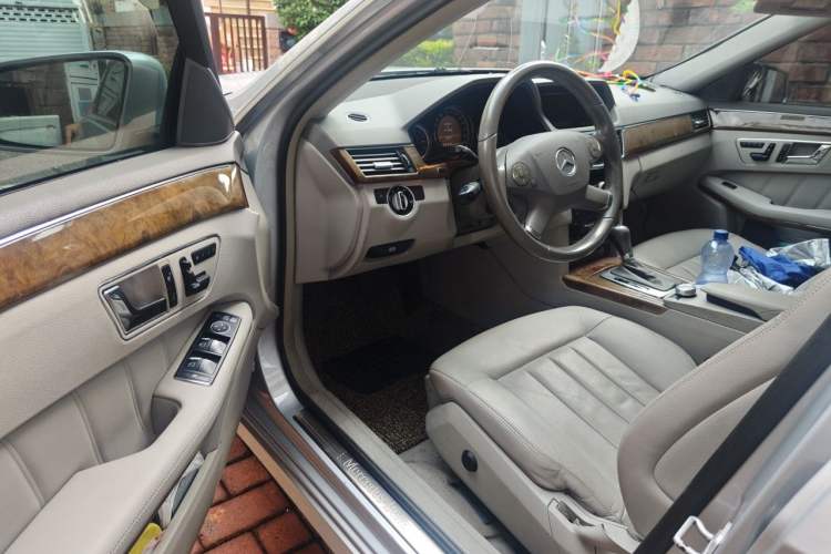 Used Mercedes-Benz E-Class 2010 E 200 CGI Elegant Model Driver Seat