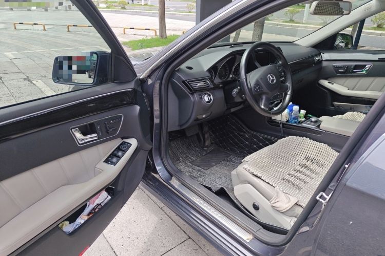 Used Mercedes-Benz E-Class 2010 E 300 L Fashion Model Driver Seat