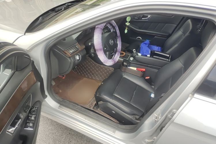 Used Mercedes-Benz E-Class 2010 E 260 L CGI Elegant Model Driver Seat