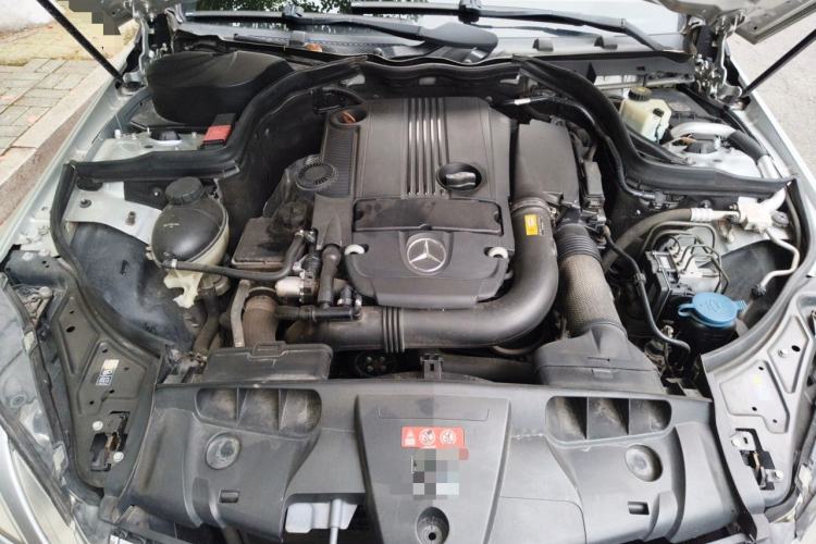 Used Mercedes-Benz E-Class 2010 E 260 CGI Coupe Engine Bay