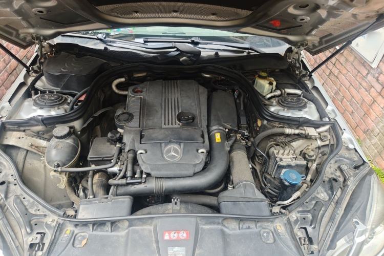 Used Mercedes-Benz E-Class 2010 E 200 CGI Elegant Model Engine Bay