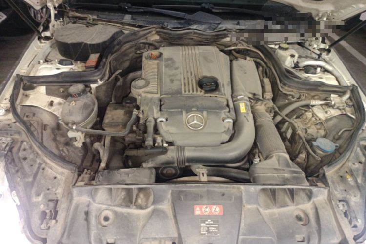 Used Mercedes-Benz E-Class 2010 E 260 CGI Coupe Engine Bay