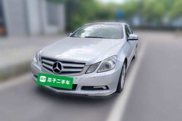 Ojetý Mercedes-Benz E-Class 2010 E 260 CGI Coupe