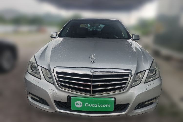 Used Mercedes-Benz E-Class 2010 E 300 Fashion Luxury Edition Front