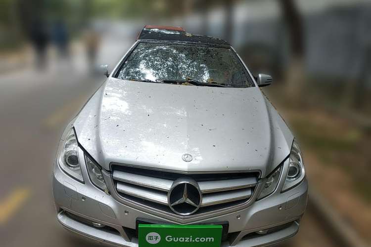 Used Mercedes-Benz E-Class 2010 E 260 CGI Convertible Front