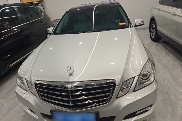 Used Mercedes-Benz E-Class 2010 E 300 Fashion Luxury Edition Front