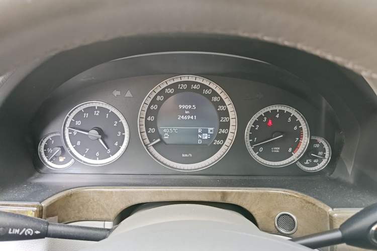 Used Mercedes-Benz E-Class 2010 E 300 Elegant Luxury Edition Instrument Cluster