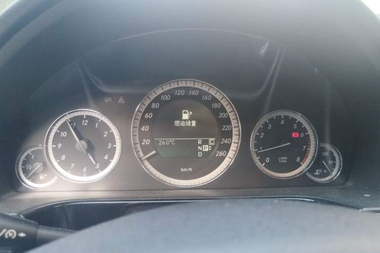 Used Mercedes-Benz E-Class 2010 E 300 Fashion Luxury Edition Instrument Cluster