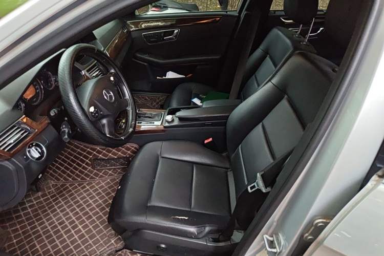 Used Mercedes-Benz E-Class 2010 E 260 L CGI Elegant Model Left Front Seat