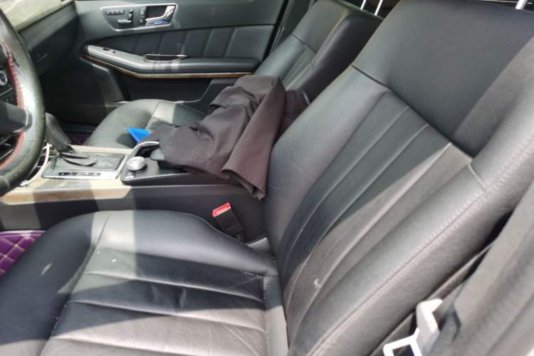 Used Mercedes-Benz E-Class 2010 E 200 CGI Elegant Model Left Front Seat