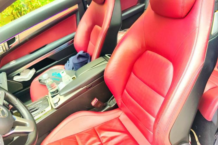 Used Mercedes-Benz E-Class 2010 E 260 CGI Coupe Left Front Seat
