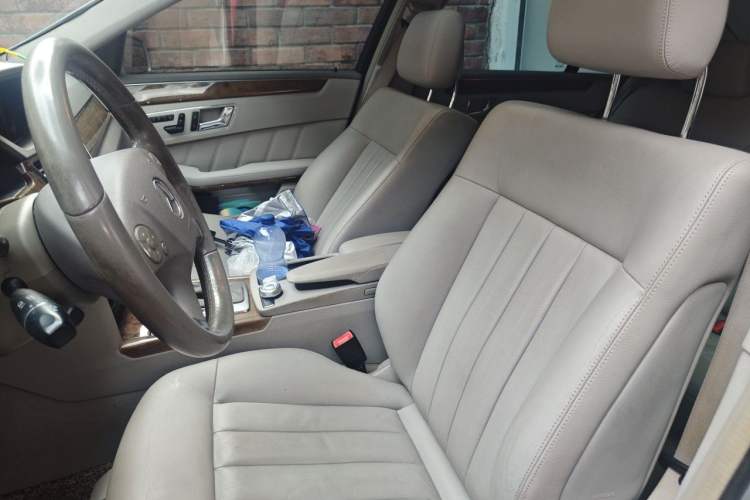 Used Mercedes-Benz E-Class 2010 E 200 CGI Elegant Model Left Front Seat