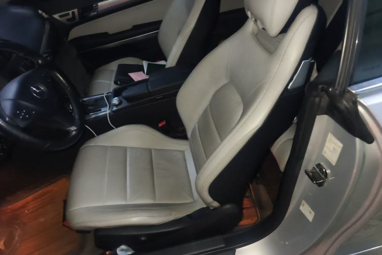 Used Mercedes-Benz E-Class 2010 E 260 CGI Convertible Left Front Seat