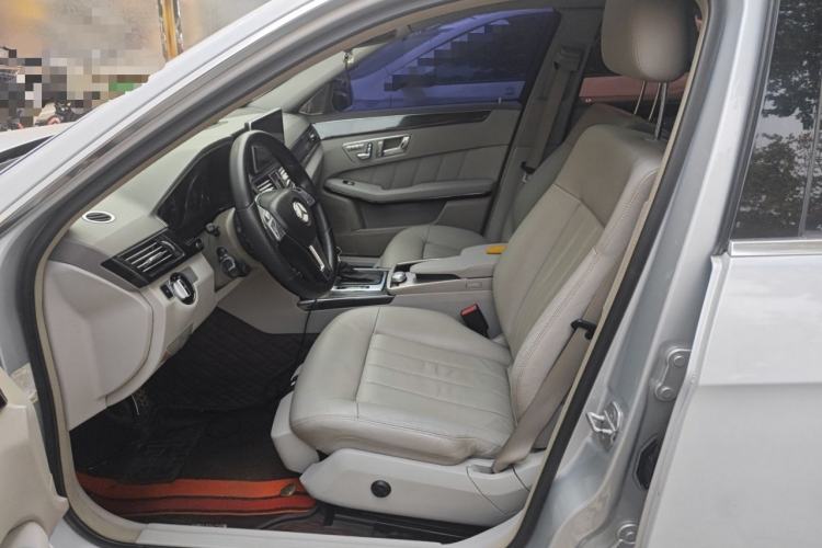 Used Mercedes-Benz E-Class 2010 E 200 CGI Elegant Model Left Front Seat