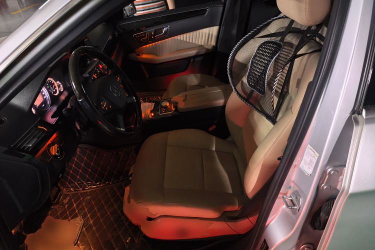 Used Mercedes-Benz E-Class 2010 E 300 Fashion Luxury Edition Left Front Seat