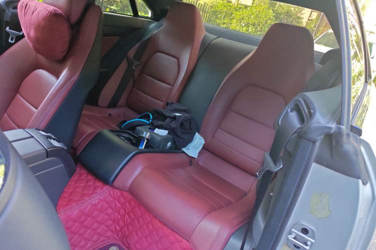 Used Mercedes-Benz E-Class 2010 E 260 CGI Coupe Left Rear Seat