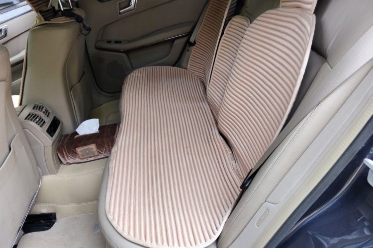 Used Mercedes-Benz E-Class 2010 E 300 Elegant Luxury Edition Left Rear Seat