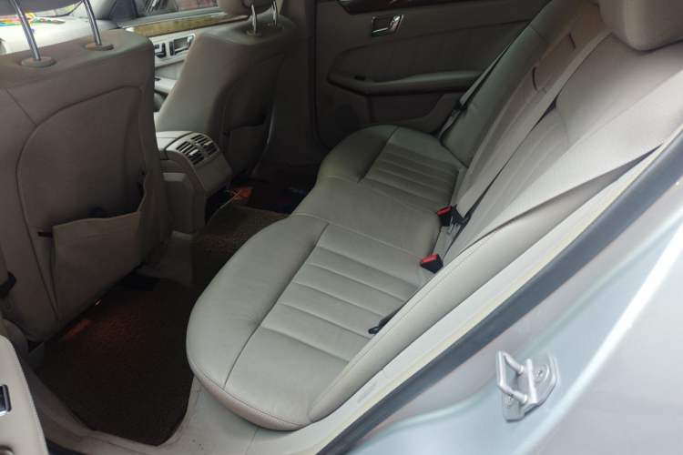 Used Mercedes-Benz E-Class 2010 E 200 CGI Elegant Model Left Rear Seat