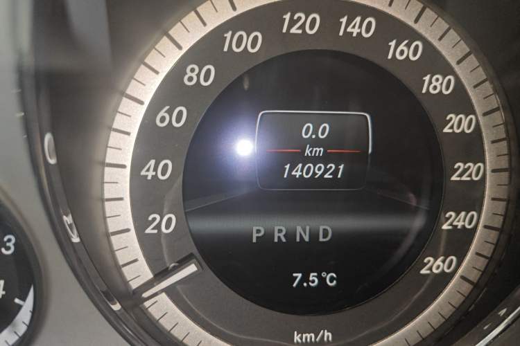 Used Mercedes-Benz E-Class 2010 E 200 CGI Elegant Model Odometer Close Up