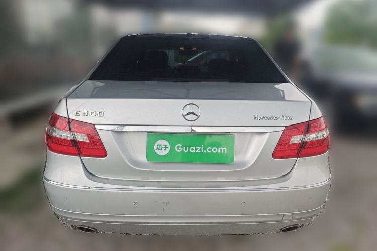 Used Mercedes-Benz E-Class 2010 E 300 Fashion Luxury Edition Rear
