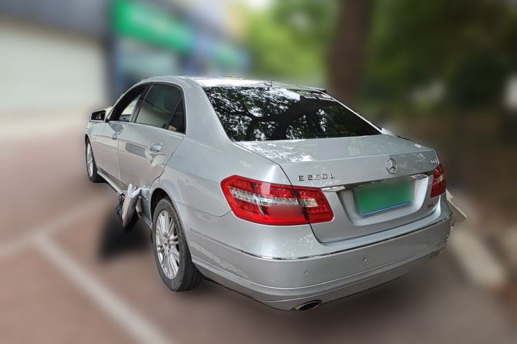 Used Mercedes-Benz E-Class 2010 E 260 L CGI Elegant Model Rear Left 45 Deg