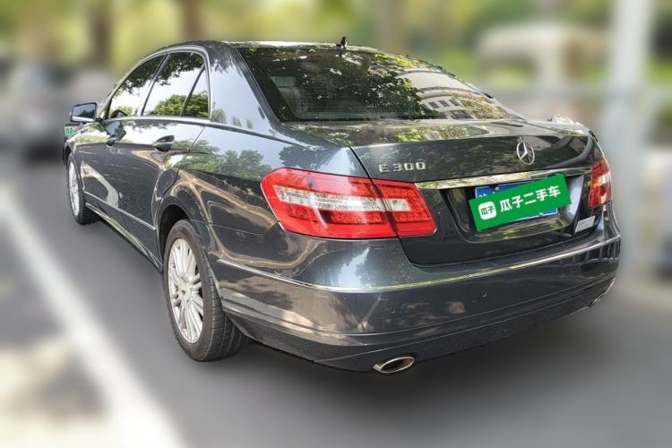 Used Mercedes-Benz E-Class 2010 E 300 Elegant Luxury Edition Rear Left 45 Deg