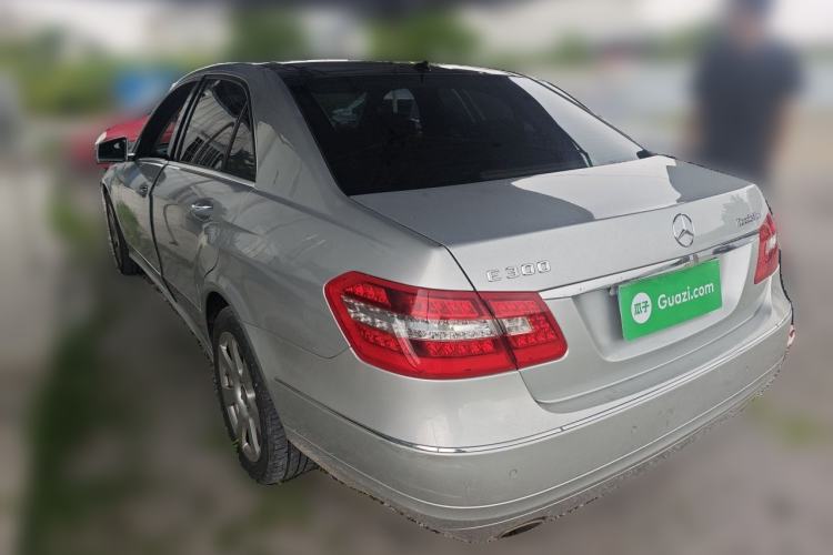 Used Mercedes-Benz E-Class 2010 E 300 Fashion Luxury Edition Rear Left 45 Deg
