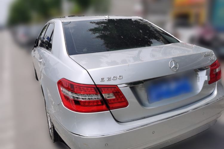 Used Mercedes-Benz E-Class 2010 E 200 CGI Elegant Model Rear Left 45 Deg