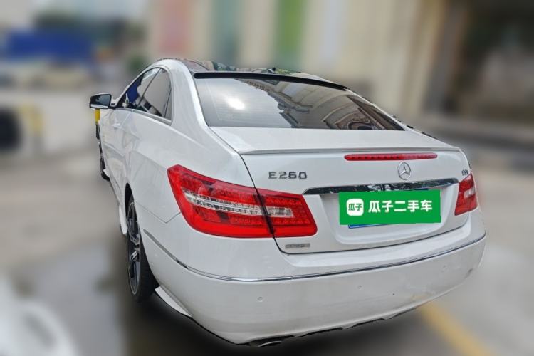 Used Mercedes-Benz E-Class 2010 E 260 CGI Coupe Rear Left 45 Deg