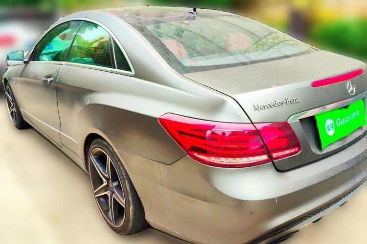 Used Mercedes-Benz E-Class 2010 E 260 CGI Coupe Rear Left 45 Deg