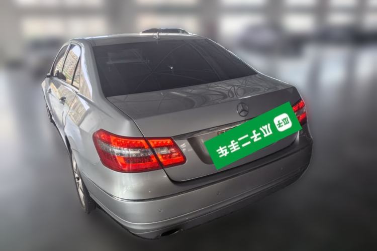Used Mercedes-Benz E-Class 2010 E 200 CGI Elegant Model Rear Left 45 Deg