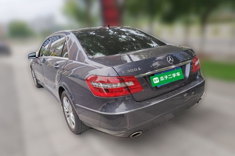 Used Mercedes-Benz E-Class 2010 E 300 L Fashion Model Rear Left 45 Deg