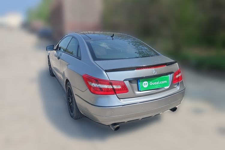 Used Mercedes-Benz E-Class 2010 E 260 CGI Coupe Rear Left 45 Deg
