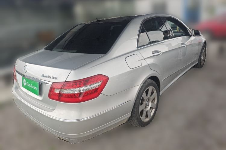 Used Mercedes-Benz E-Class 2010 E 300 Fashion Luxury Edition Rear Right 45 Deg