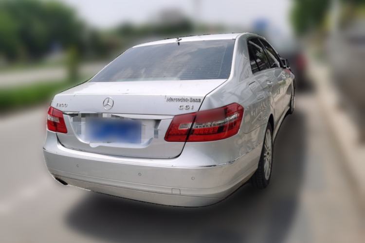 Used Mercedes-Benz E-Class 2010 E 200 CGI Elegant Model Rear Right 45 Deg