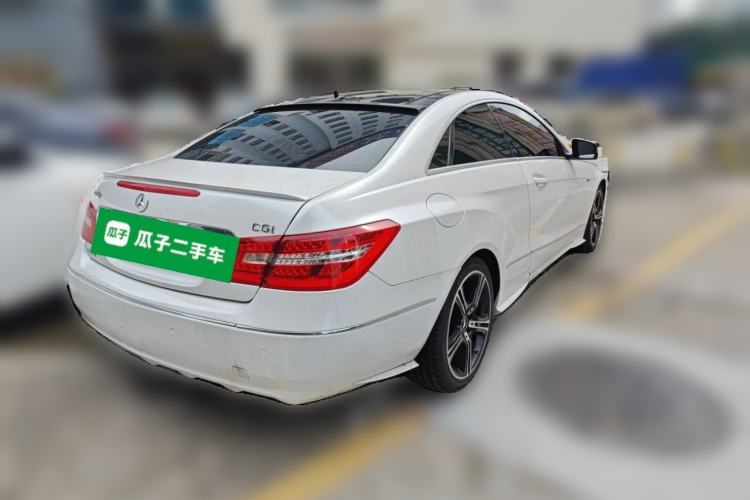 Used Mercedes-Benz E-Class 2010 E 260 CGI Coupe Rear Right 45 Deg