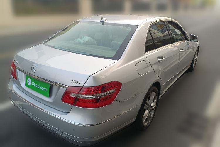 Used Mercedes-Benz E-Class 2010 E 200 CGI Elegant Model Rear Right 45 Deg