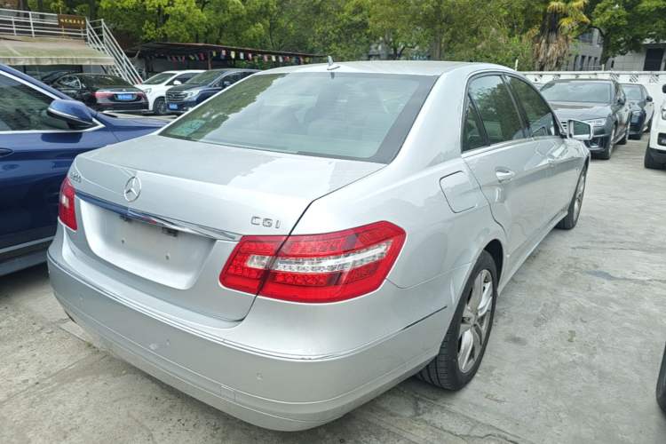 Used Mercedes-Benz E-Class 2010 E 200 CGI Elegant Model Rear Right 45 Deg