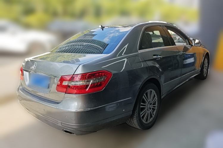 Used Mercedes-Benz E-Class 2010 E 300 Elegant Luxury Edition Rear Right 45 Deg