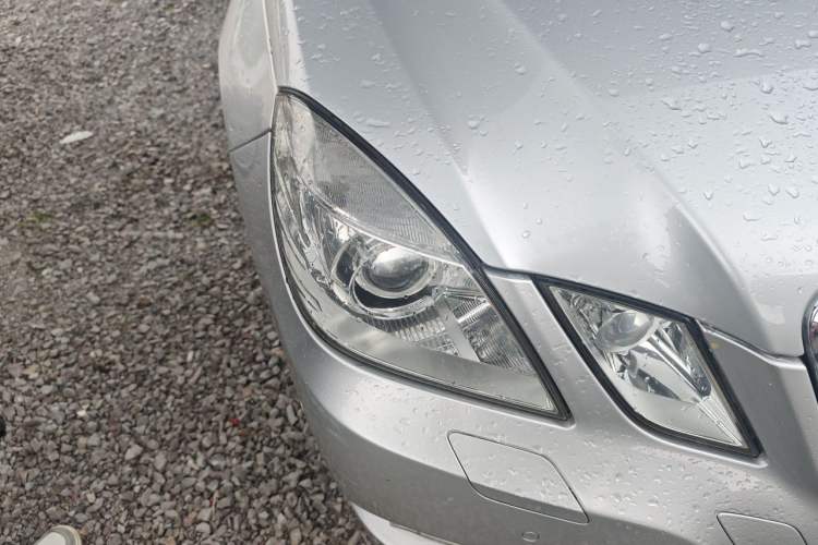 Used Mercedes-Benz E-Class 2010 E 300 Fashion Luxury Edition Right Front Headlight