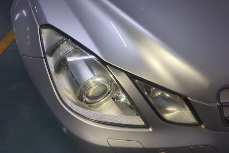 Used Mercedes-Benz E-Class 2010 E 260 CGI Convertible Right Front Headlight