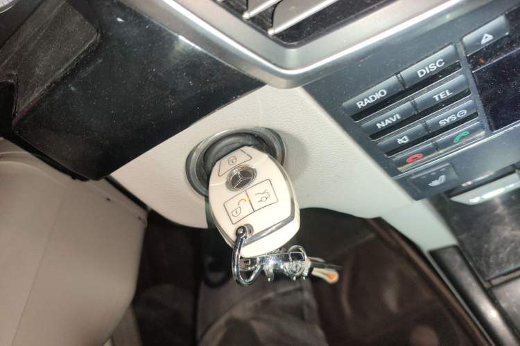 Used Mercedes-Benz E-Class 2010 E 200 CGI Elegant Model Vehicle Key
