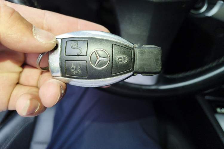 Used Mercedes-Benz E-Class 2010 E 260 CGI Coupe Vehicle Key